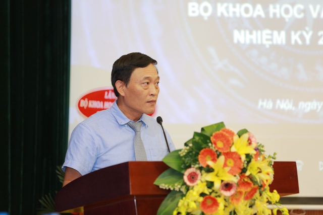 Đồng chí Trần Văn Tùng - Bí thư Đảng ủy, Phó Bí thư Ban Cán sự Đảng Bộ KH&CN đánh giá cao kết quả của Đoàn Thanh niên Bộ.