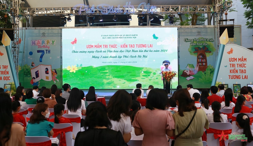 Hà Nội: Khai mạc chuỗi sự kiện hội sách “Ươm mầm tri thức – Kiến tạo tương lai”