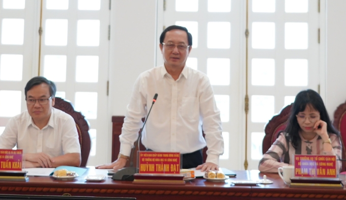 Bộ trưởng Khoa học và Công nghệ Huỳnh Thành Đạt trong buổi làm việc tại tỉnh Gia Lai. Ảnh: TTTT