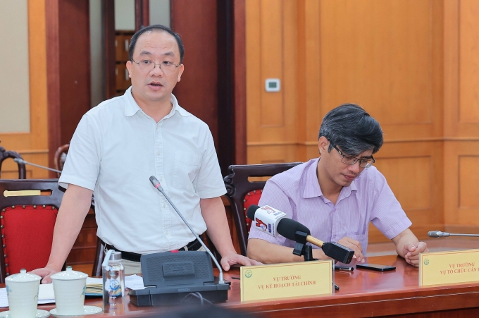 Phó Vụ trưởng Vụ Kế hoạch - Tài chính Nguyễn Quyết Chiến chia sẻ thông tin về tái cơ cấu nhiệm vụ khoa học công nghệ quốc gia. Ảnh: TTTT