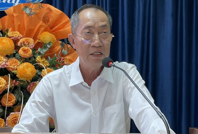 TS Võ Văn Hải trình bày đề án nghiên cứu tại hội nghị, sáng 30/6. Ảnh: Hà An