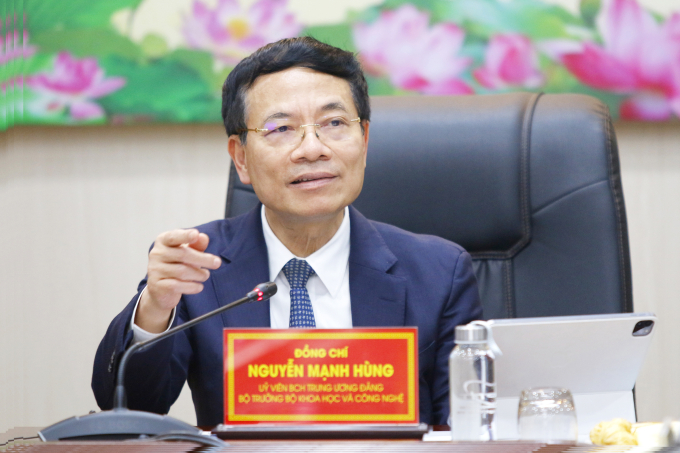 Bộ trưởng Khoa học và Công nghệ Nguyễn Mạnh Hùng trong buổi làm việc với Học viện Công nghệ Bưu chính Viễn thông, ngày 30/5/2025. Ảnh: Thanh Hằng