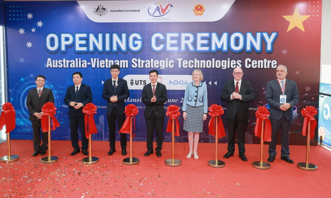 Lễ khai trương Trung tâm công nghệ chiến lược Australia - Việt Nam. Ảnh: PTIT