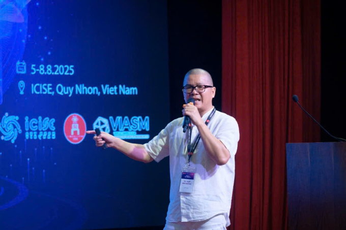 Tiến sỹ Giáp Văn Dương, đồng sáng lập trường khoa học Việt Nam. Ảnh: ICISE