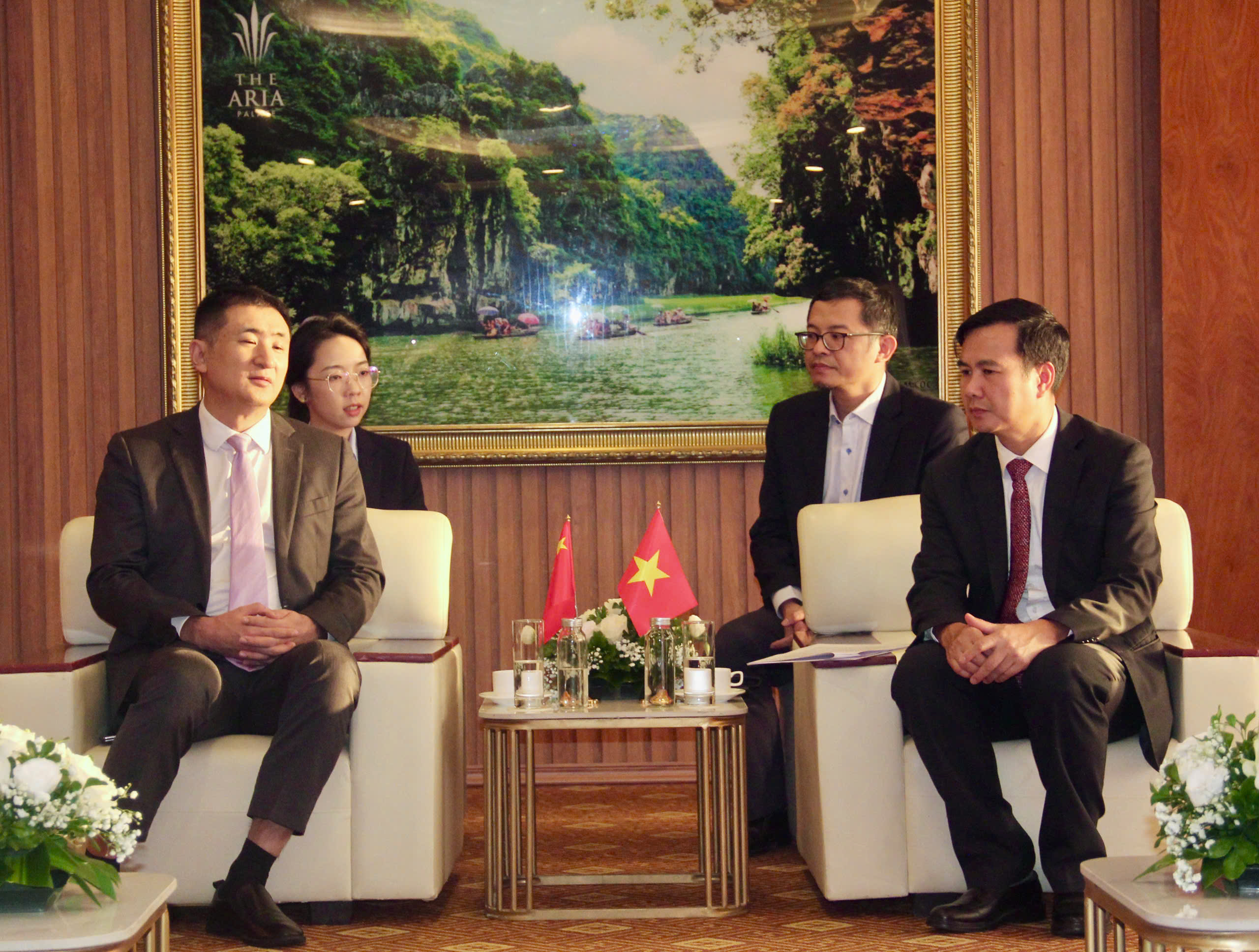 Đẩy mạnh hoạt động song phương thúc đẩy hợp tác KH&CN tại Tuần lễ Số Quốc tế Việt Nam 2025- Ảnh 8.